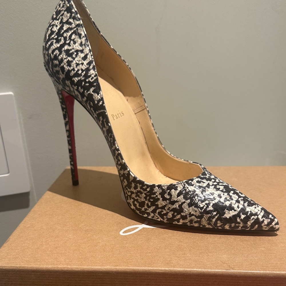 Christian Louboutin Black and Cream Patterned Heels